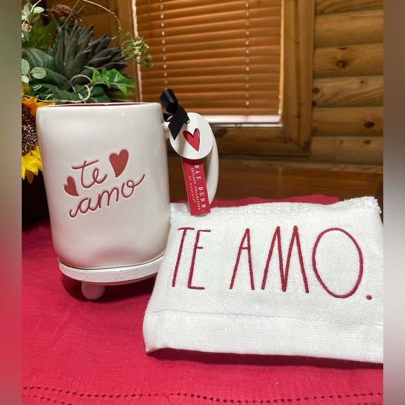 Rae Dunn Valentines TE AMO Mug and Towel Set - Picture 1 of 4